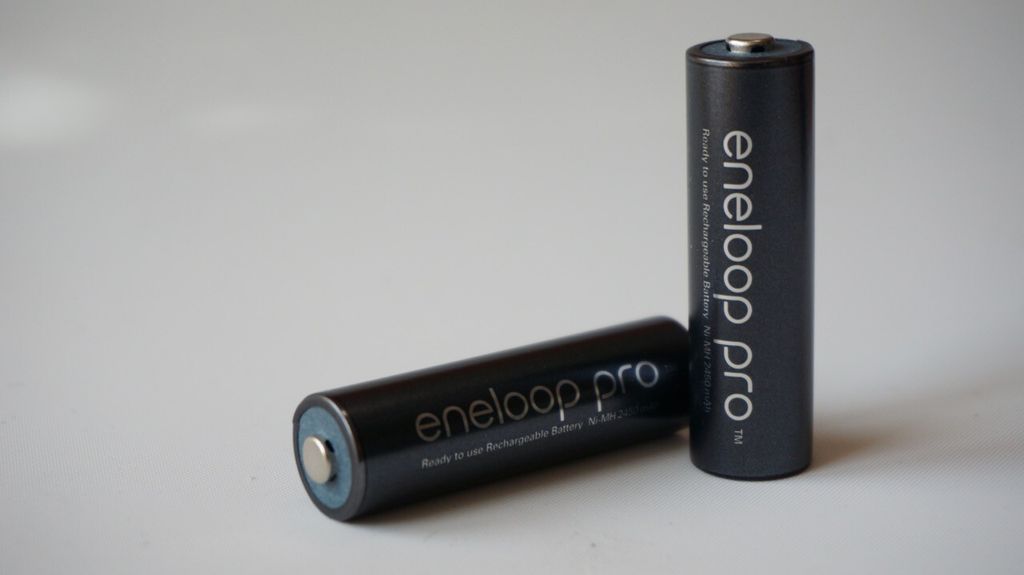 Panasonic eneloop pro, Wiederaufladbarer Akku, AA, 4 Produktbild 