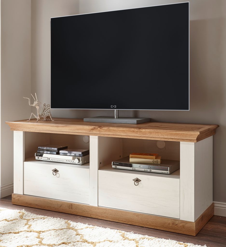 TV-Lowboard "Hemsby" in weiß Pinie und Eiche Wotan Landhaus Komforthöhe 152 x 64 cm