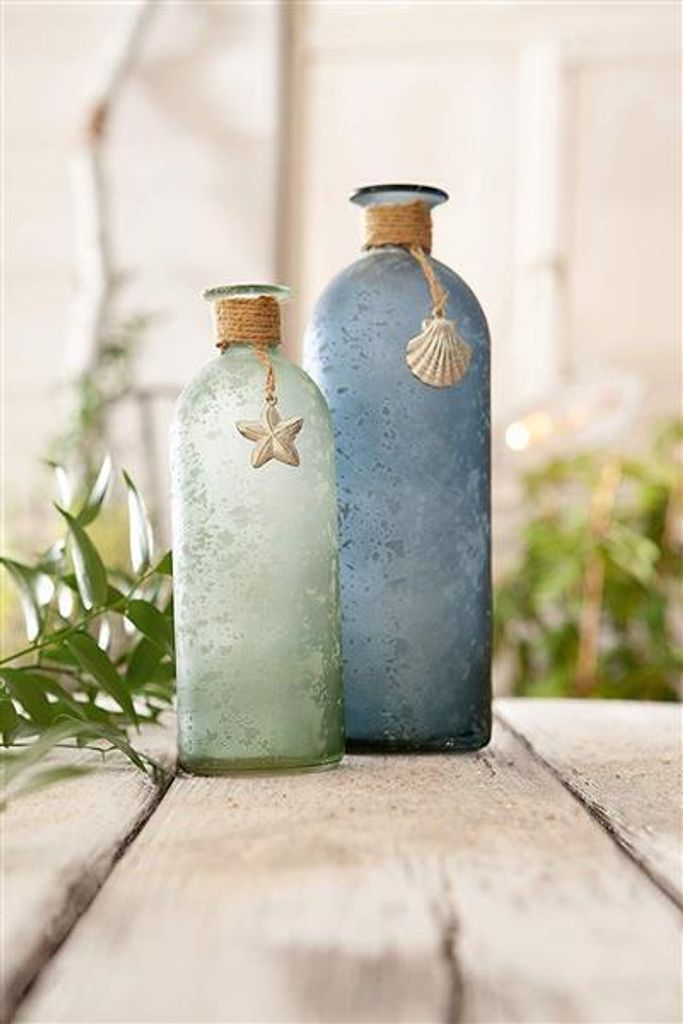 2x Dekovase "Maritim" aus satiniertem Glas, blau & grün, Flaschenvase dekoriert mit Seestern & Muschel, Blumenvase, Glasflasche