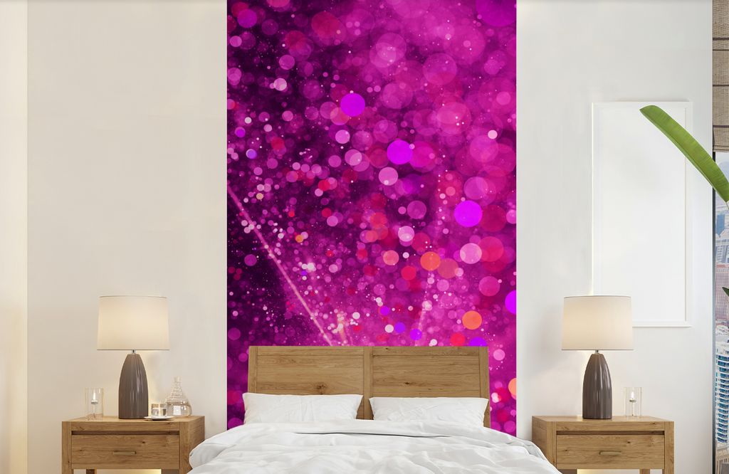 MuchoWow Fototapete für Wohnzimmer oder Schlafzimmer Wandtapete Vinyl Motivtapete Violette Geometrie mit Licht - 120x240 cm - Hintergrundbild