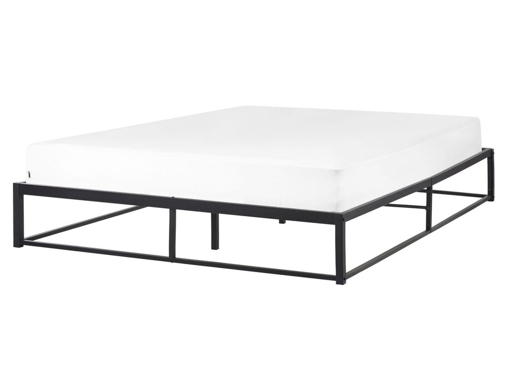 BELIANI Metallbett Schwarz Eisen mit Lattenrost 160 x 200 cm Ohne Kopf- und Fußteil Industrie-Design Modern Schlafzimmer Doppelbett Eisenbett