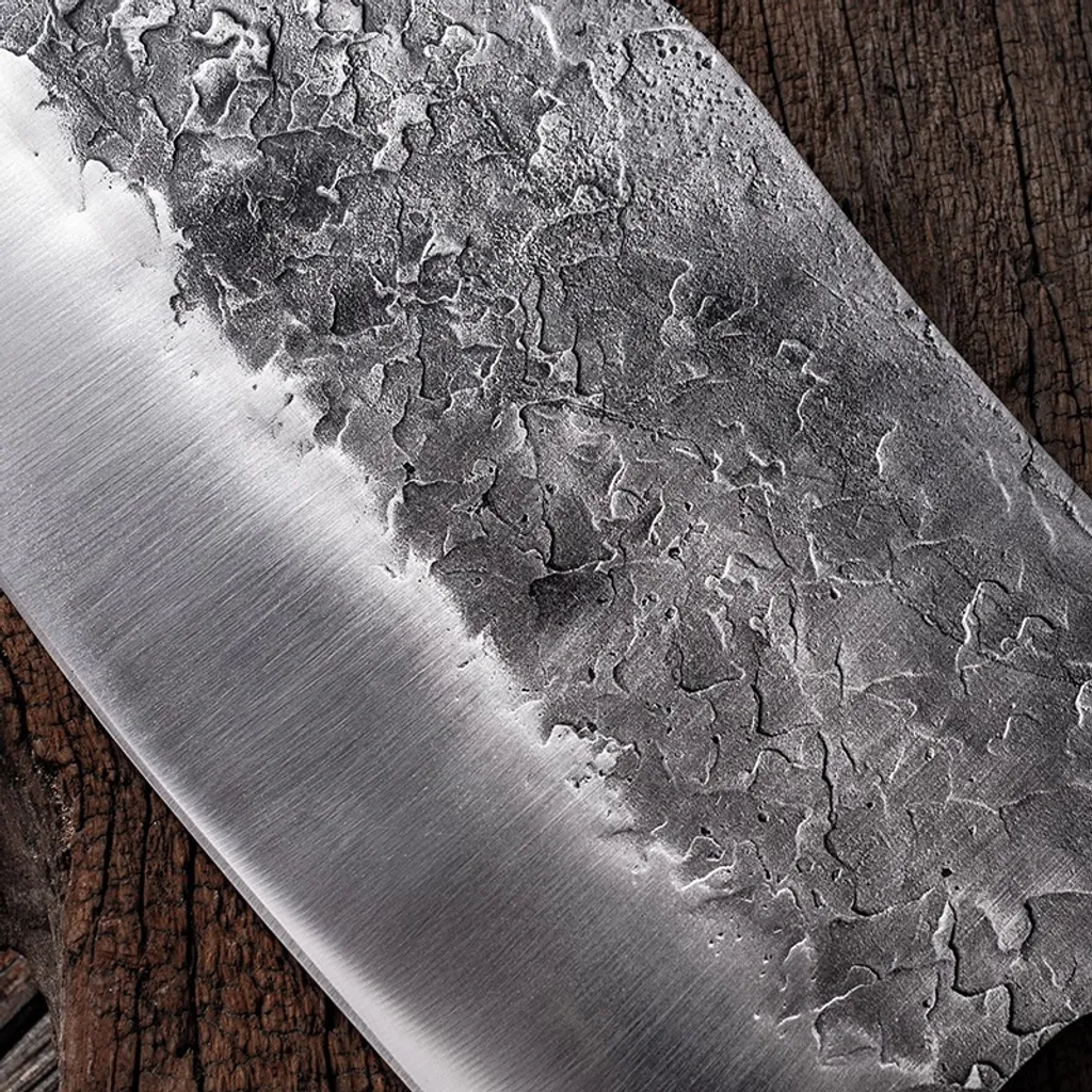 Couteau de cuisine Sapporo pour émincer et trancher avec précision