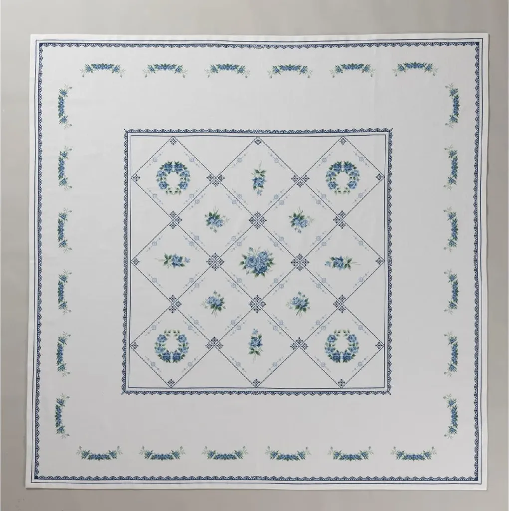 Nappe à Broder Point de Croix Kit Complet avec Motif Roses Bleues