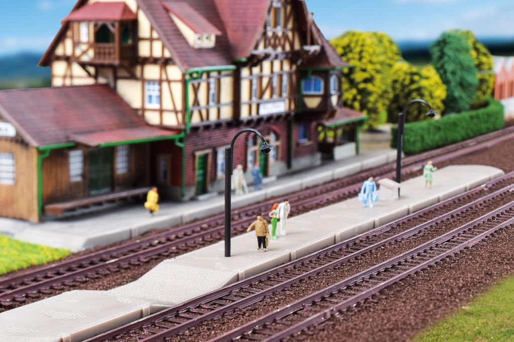 Vollmer 47528 - N Bahnsteig Neuffen  - Neu Produktbild 