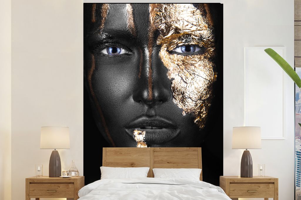 MuchoWow Fototapete für Wohnzimmer oder Schlafzimmer Wandtapete Vinyl Motivtapete Frau - Blattgold - Schwarz - Gold - Luxus - 145x220 cm - Wandd...