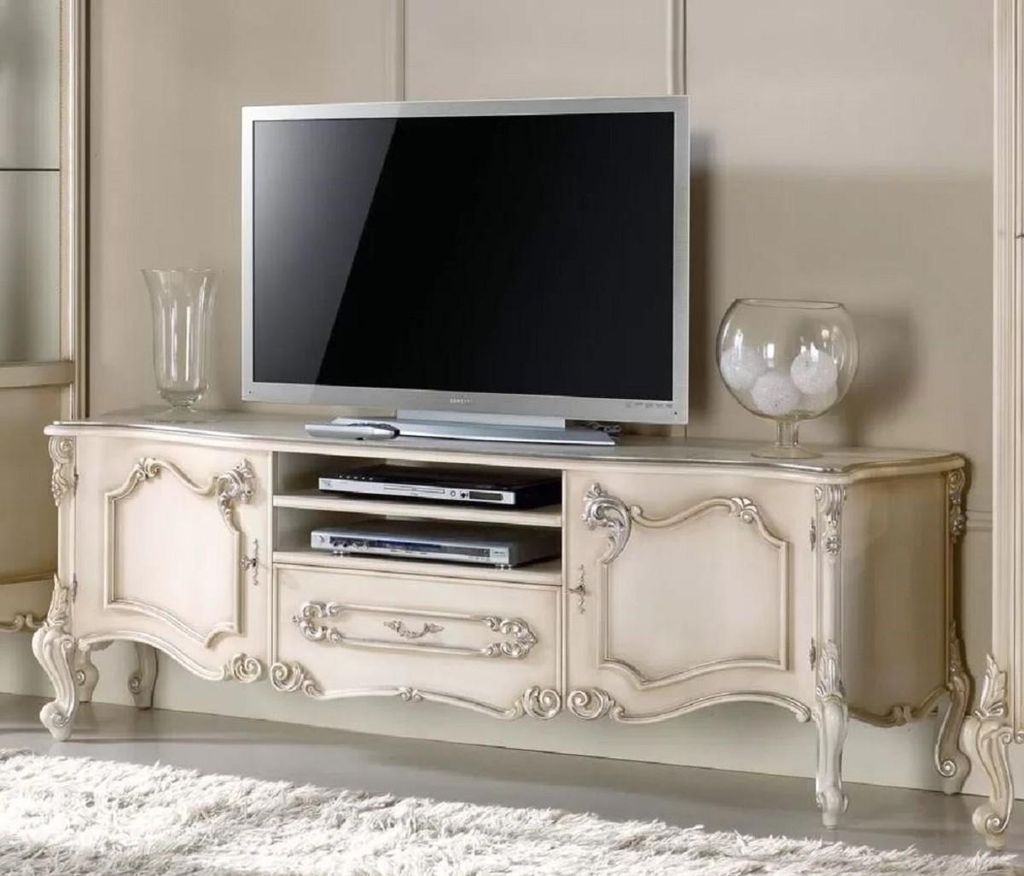 Casa Padrino Luxus Barock TV Schrank Cremefarben / Silber - Handgefertigtes Massivholz Sideboard mit 2 Türen und Schublade - Barock Wohnzimmer Mö...