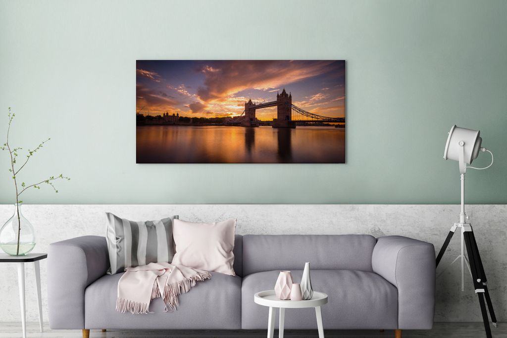 OneMillionCanvasses - Leinwandbilder - 140x90 cm, Bunte Farben am Himmel über der Tower Bridge in London, Wandbilder Kunstdruck Wanddekoration -...