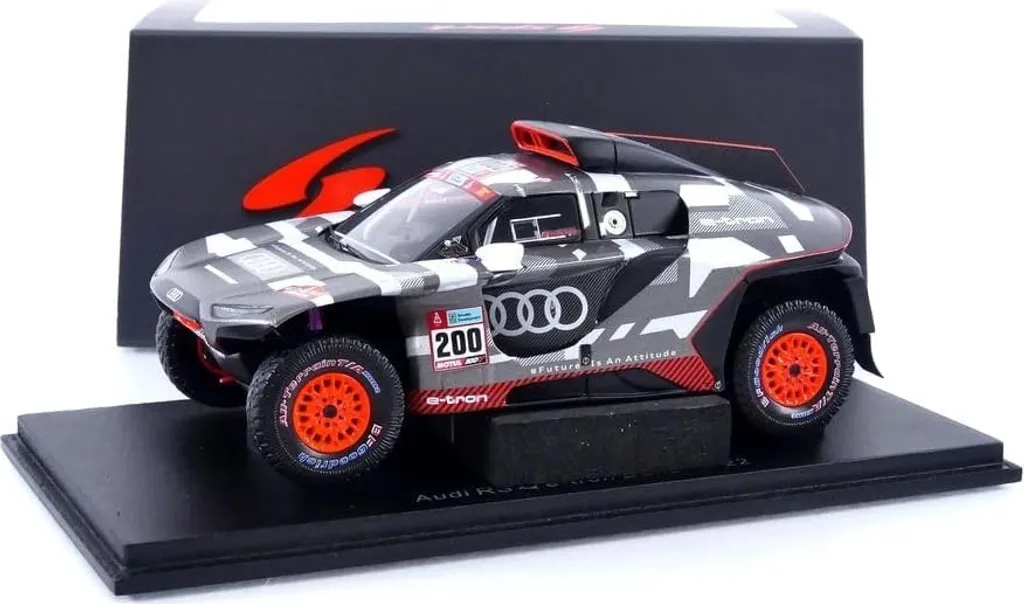 Cadeau Collectionneur Audi RS Q e-tron Dakar 2022 Miniature Spark 1:43
