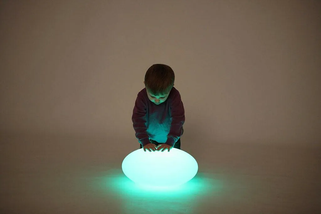 Lampe Galet LED Happy Kidz : Finissez-en avec l'obscurité Stressante
