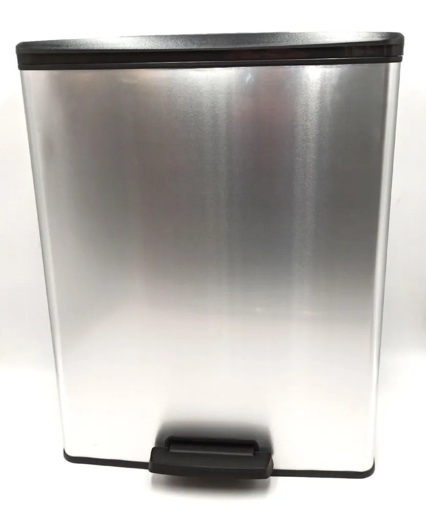Grande Poubelle 65L Curver Argent pour l'Organisation de la Cuisine