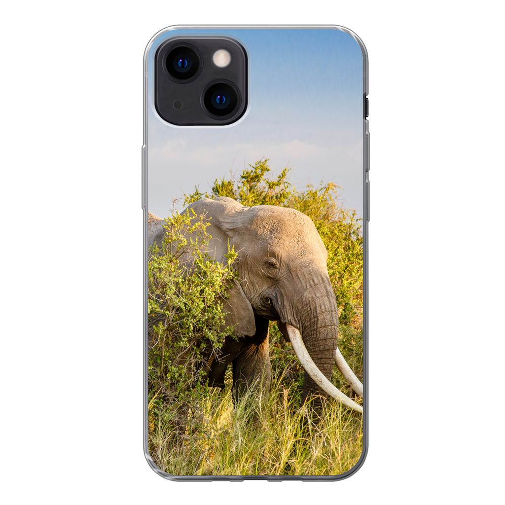 MuchoWow Handyhülle Schutzhülle Hülle für iPhone 13 Elefant - Tiere - Gras - Grün - Berg Silikon Softcase Handy Hülle - Karteninhaber