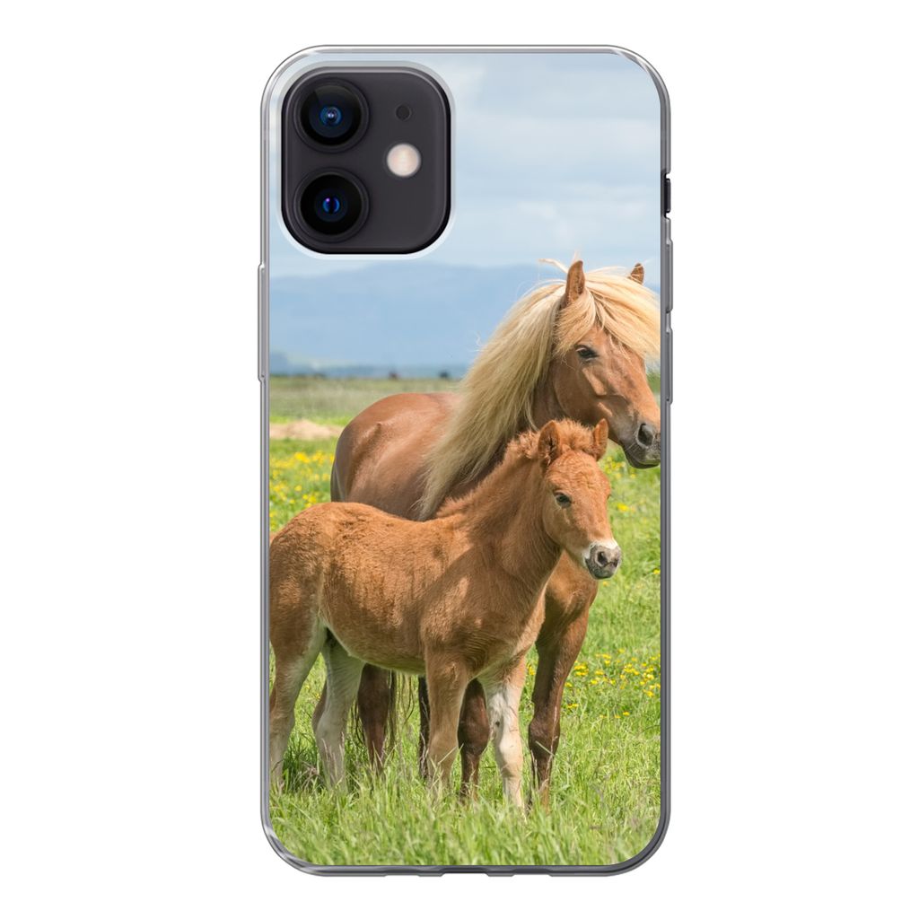 MuchoWow Handyhülle Schutzhülle Hülle für iPhone 12 Pferde - Fohlen - Gebirge Silikon Softcase Handy Hülle - Schutzhülle