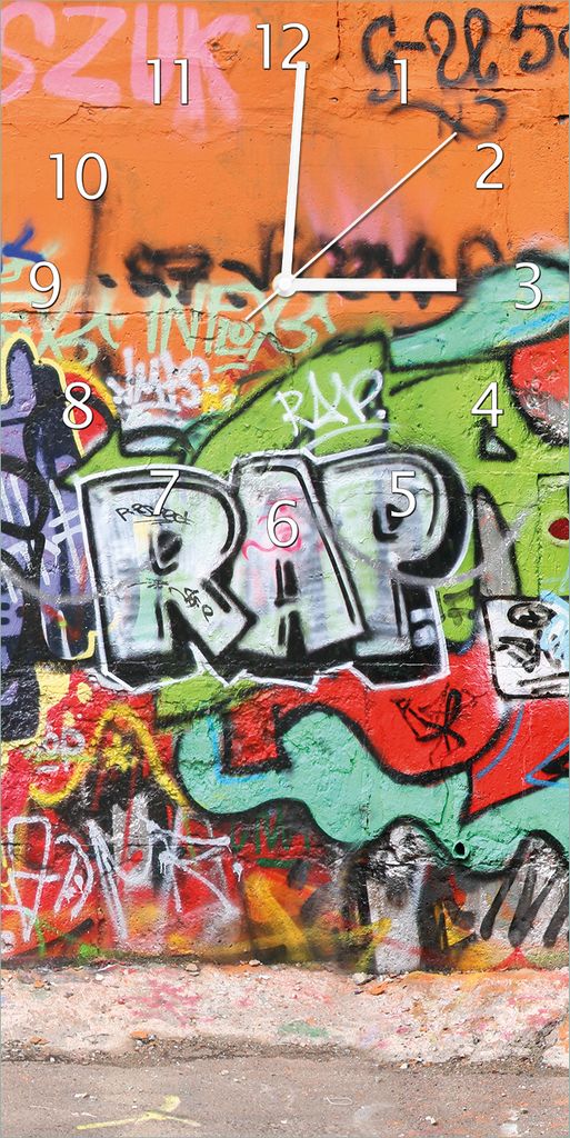 Wallario Design Wanduhr RAP-Graffiti- Wand mit verschiedenen Tags aus Echtglas, Größe 30 x 60 cm