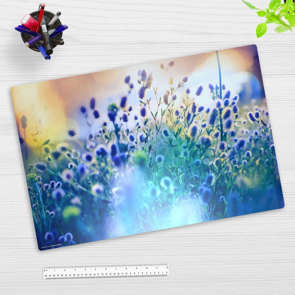 Schreibtischunterlage für Kinder und Erwachsene – “Blumenwiese“ – aus erstklassigem strapazierfähigem Vinyl – 60 x 40 cm – Germany