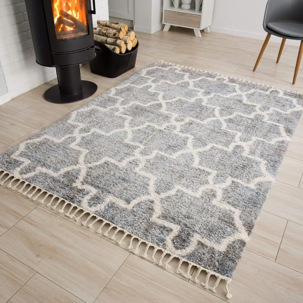 Tapis Salon Marocain Gris et Crème à Franges 140x200 cm Style Berbère