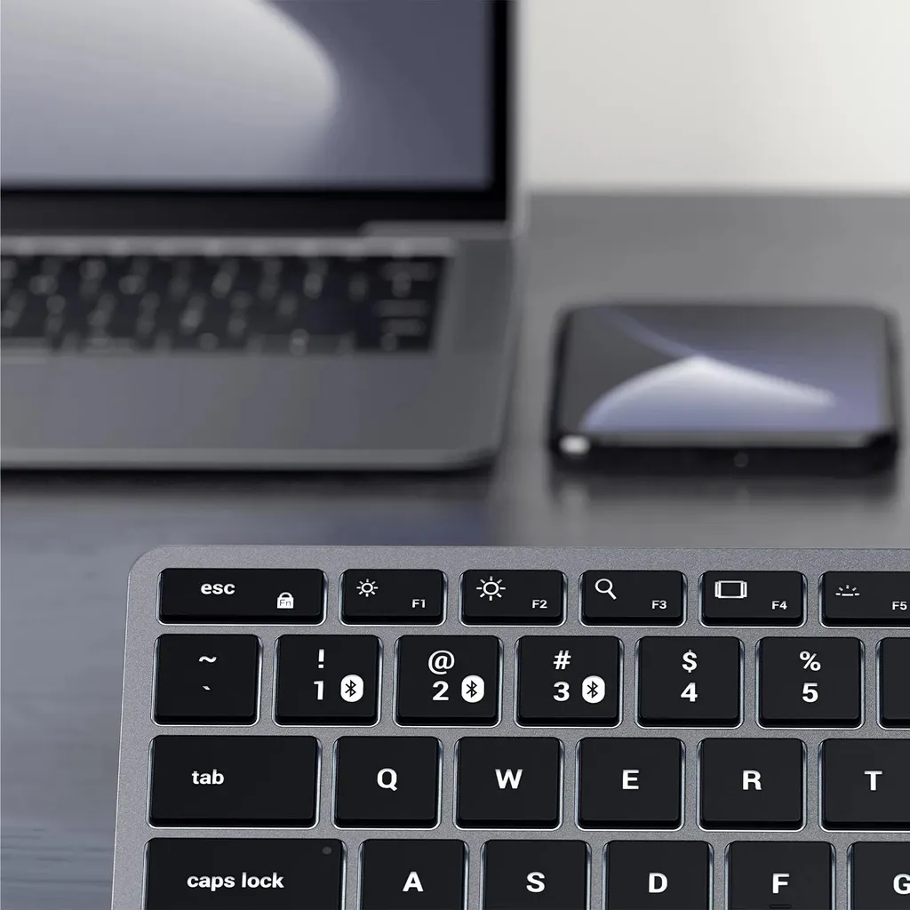 Clavier Satechi Slim X1 Bluetooth : Libérez votre espace avec le Multi-Sync - 8