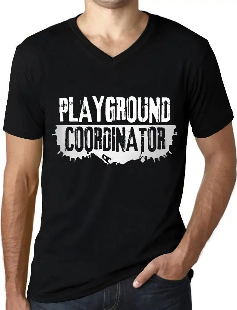 Herren Grafik T-Shirt V-Ausschnitt Spielplatz-Koordinator – Playground Coordinator – Öko-Verantwortlich Vintage Jahrgang Kurzarm Lustige Druck