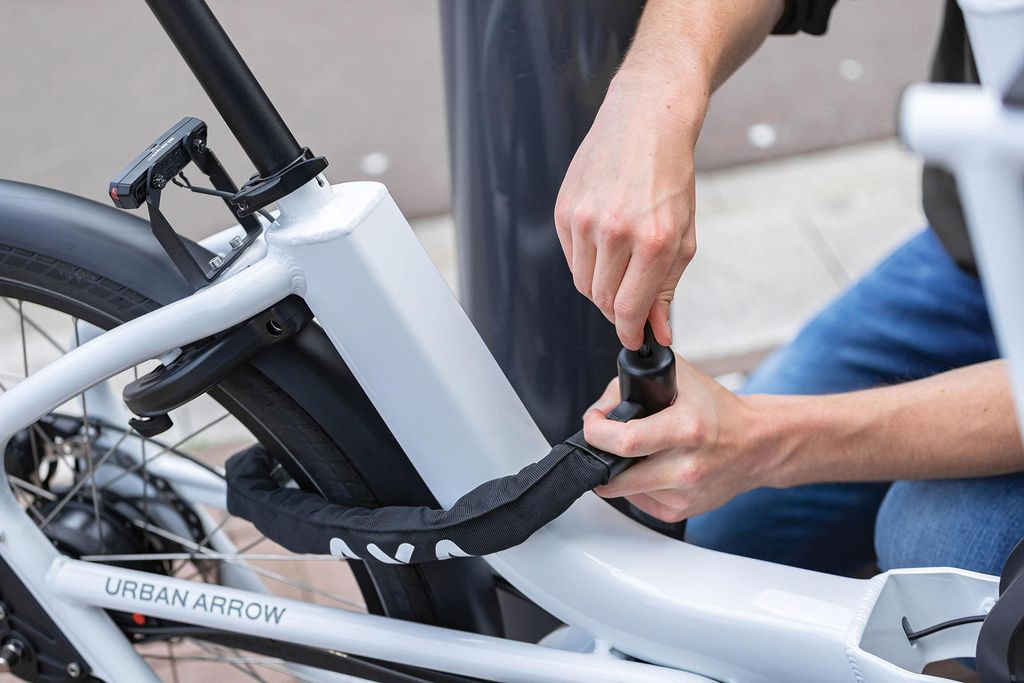 sjoef kinderfahrrad Classic 16 Zoll inkl. Vordergepäckträger | Ab 4-6 Jahre | einfache Montage (95% vormontiert) | Kinder Fahrrad für Mädchen/Jugend | Kleidergröße von 103 bis 118 cm Bulls Cross Bike Street member:53375895109800:3280 Hoodie Size:2XL