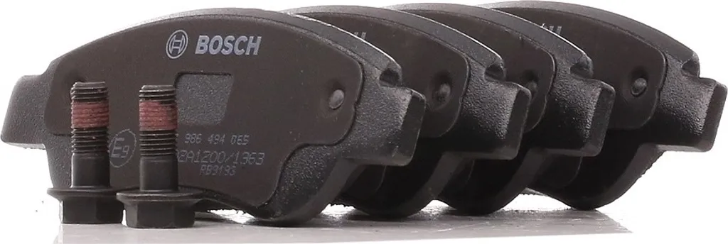 Jeu de plaquettes de frein à disque avant Bosch type 0 986 494 065 auto