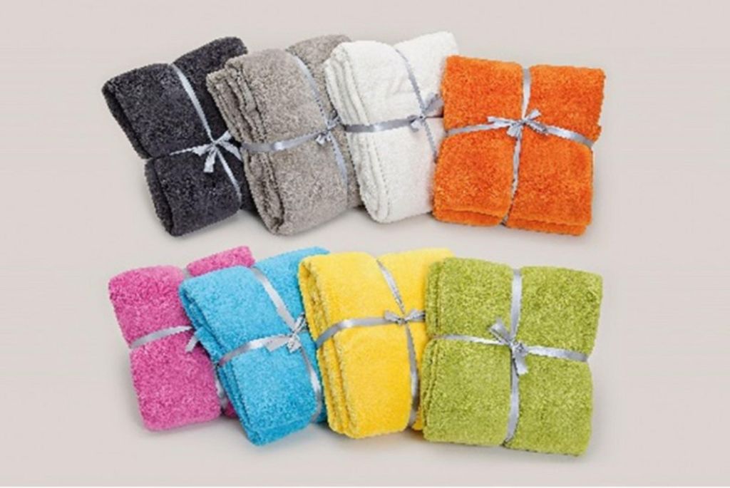 Tagesdecke Kuscheldecke Fleece 150 x 200 cm, extrem weiche Decke, Farbe:rot