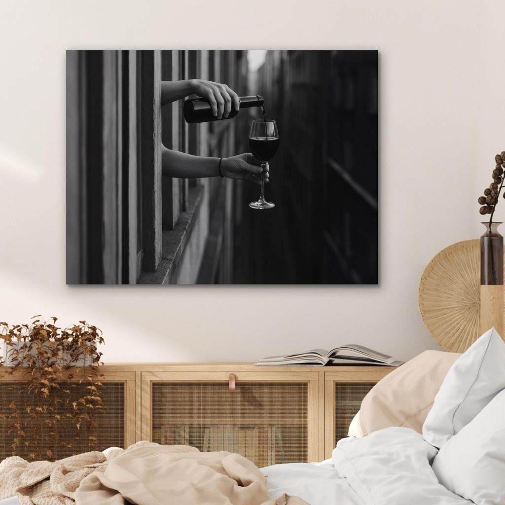 MuchoWow Wanddekoration Metall Metallbild Wandkunst 80x60 cm Weinflasche - Glas - Hände - Fenster MuchoWow Aluminium Gemälde - Alubild