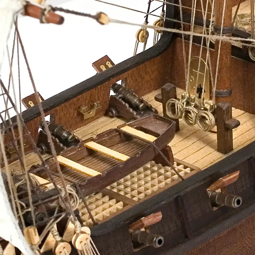 Galeon Buccaneer 1:100 Kit de Construction Navale Facile à Monter - 5