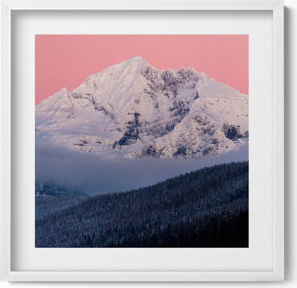 Wald und schneebedeckter Gipfel– Wandbild mit Rahmen – Gerahmtes Bild – Wanddekoration – 50x50 cm – Weiß Rahmen