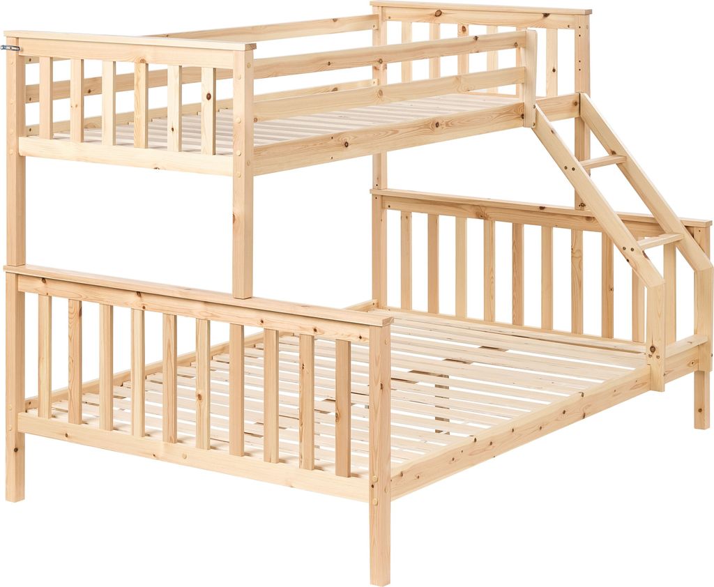 BELIANI Dreier-Hochbett Hellbraun Kiefernholz mit 2 Lattenrosten Leiter Rausfallschutz Gitter Hohes Kopf- und Fußteil Modern Etagenbett für 3 Per...