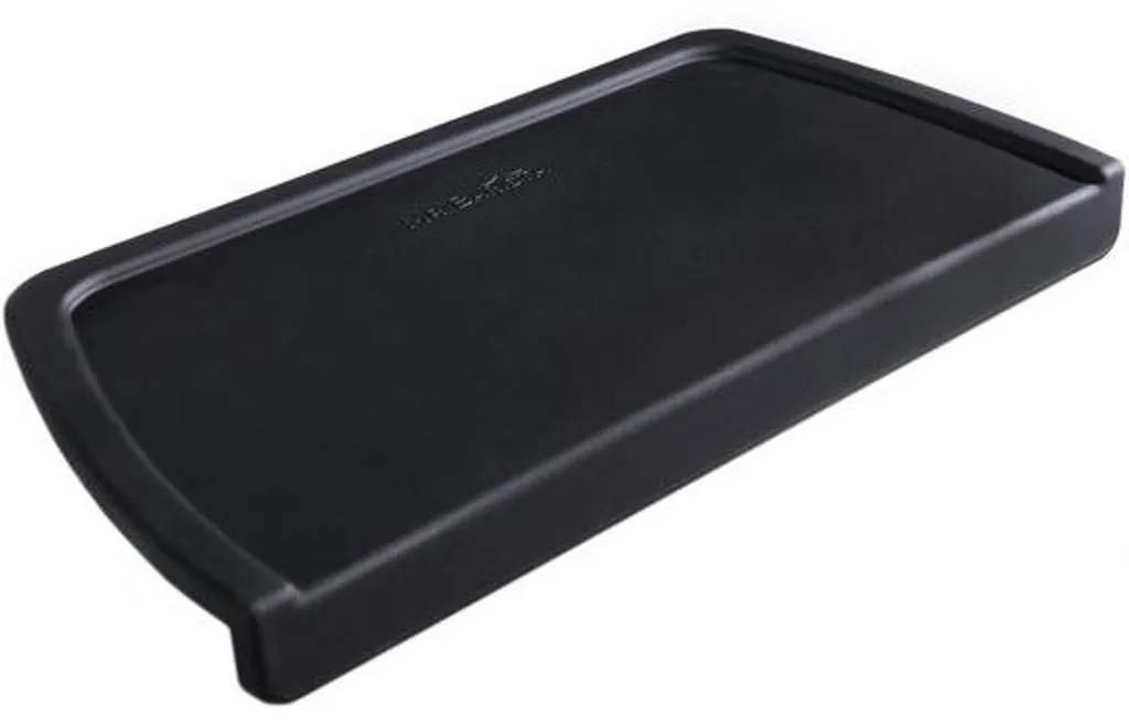 Tapis silicone noir 30x15x3 cm : fini les taches de café sur le comptoir