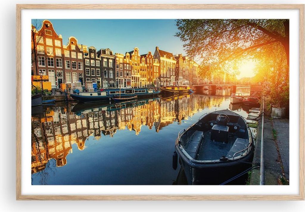 Gerahmtes Poster - Rahmen in heller Eiche - Kanal Boot Amsterdam Wasser - 91,5x61 cm - Wand Bild - Wanddeko - Wandbilder - Wandposter - Bilderrahme...
