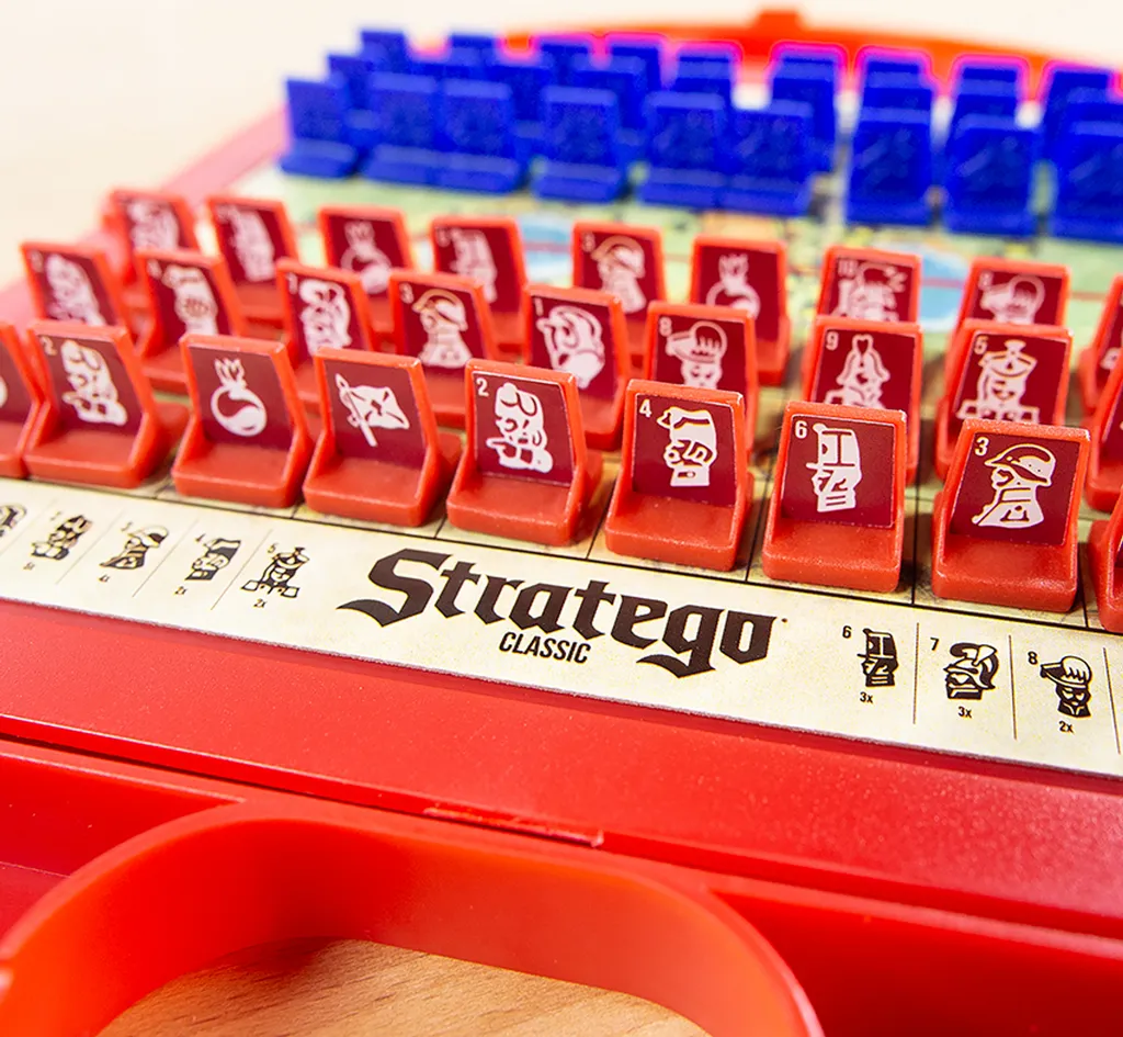 Jeu Stratego Compact Jumbo 19819 - Le Classique de Stratégie Nomade - 10
