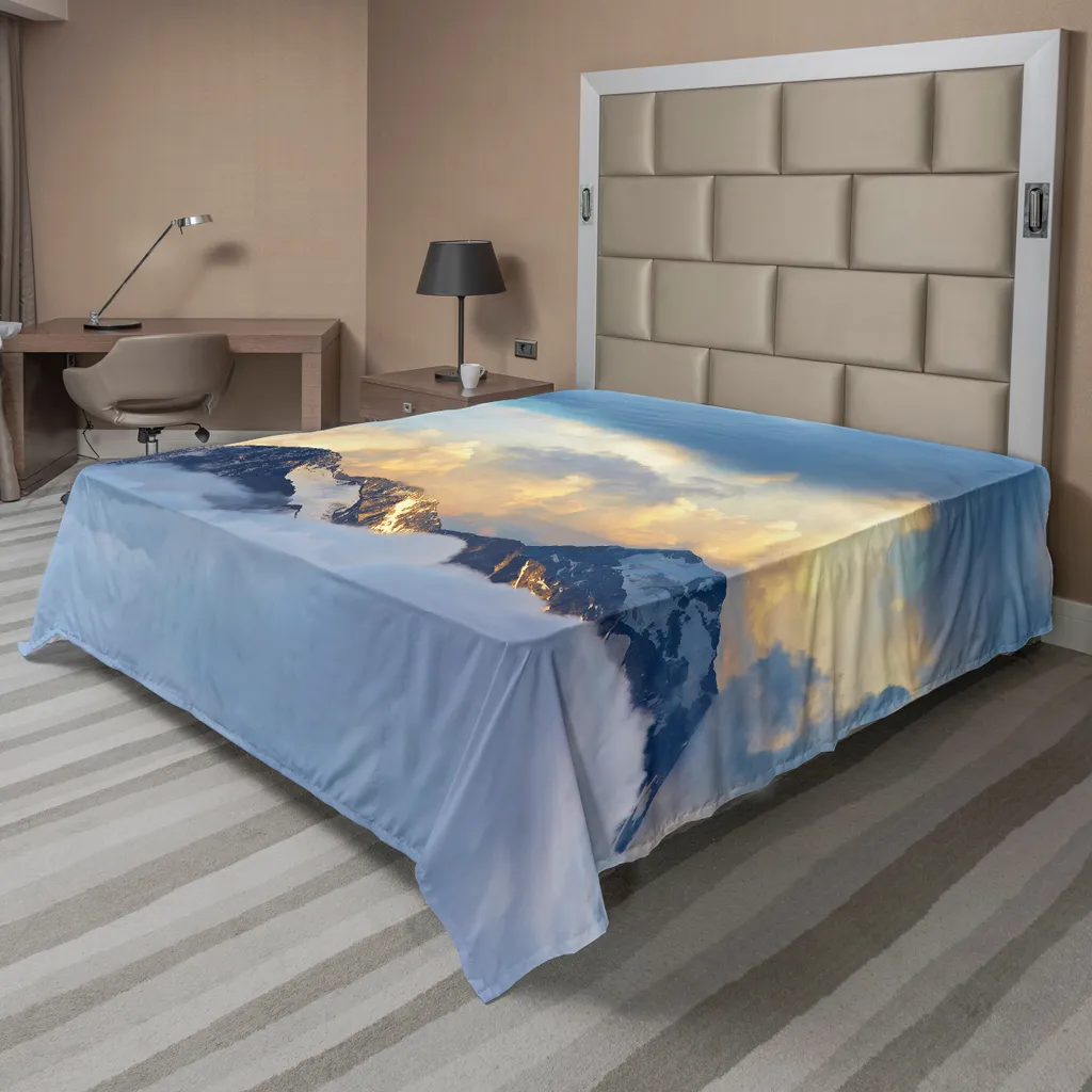 ABAKUHAUS Europa Lenzuolo, paesaggio con cime ricoperte di neve, panorama nuvoloso, lenzuolo morbido e confortevole per un letto decorativo 1 pezzo 275 cm x 260 cm, grigio antracite bianco