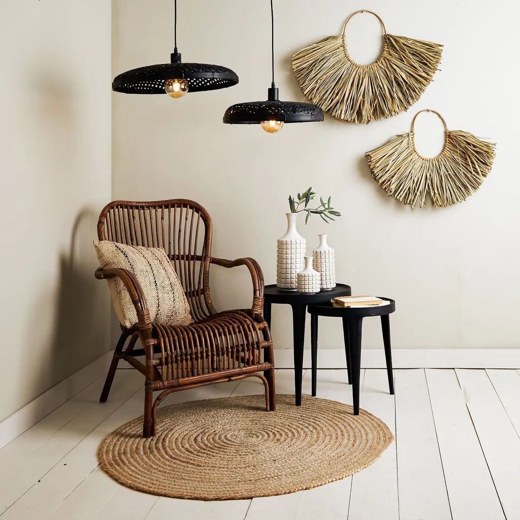 Gagnez de l'espace avec le set de 2 tables Tobias noir Light & Living - 6