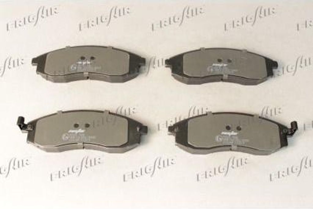 FRIGAIR Bremsbeläge Satz Vorne Bremsklötze für MITSUBISHI L 200 (K7T, K6T) PD16.508