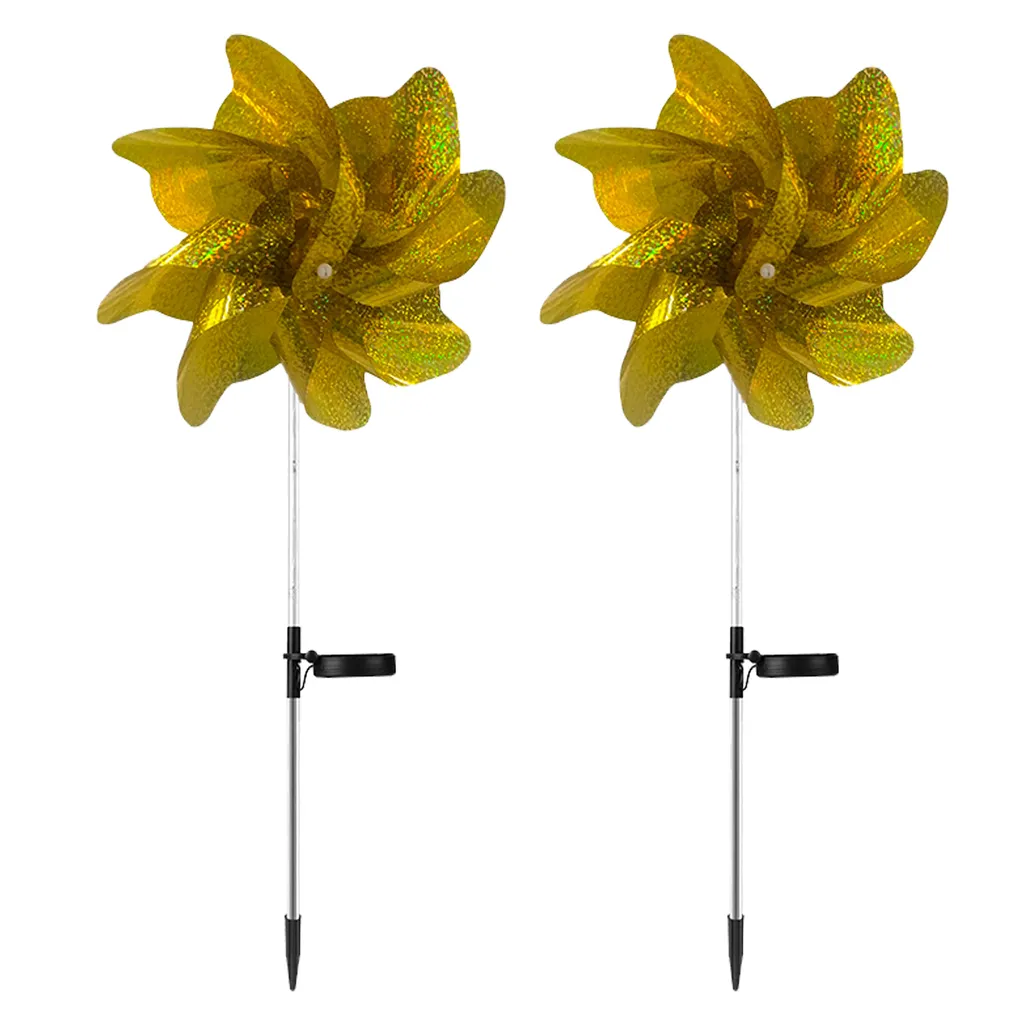 Lampe solaire décorative pour éclairer une allée ou un massif fleuri