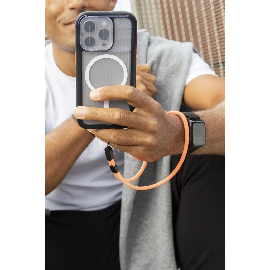 Coque iPhone 15 Pro Max MagSafe Tech21 EvoMax pour Usage Extrême - Noir - 8