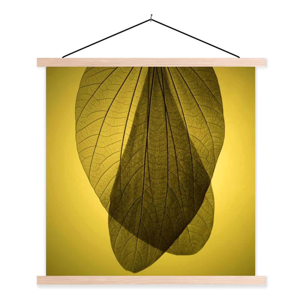 MuchoWow Textilposter Skelett mehrerer botanischer Blätter auf gelbem Hintergrund 120x120 cm mit holzfarbenen Rahmen - Textil-Poster