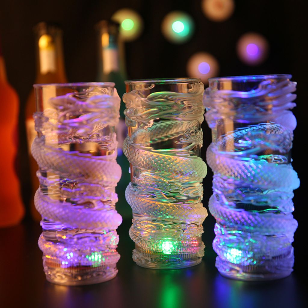 285 ml Dragon LED blinkende Farbe Wechsel Wasser aktiviertes leichter Bier Weinbecher Tasse