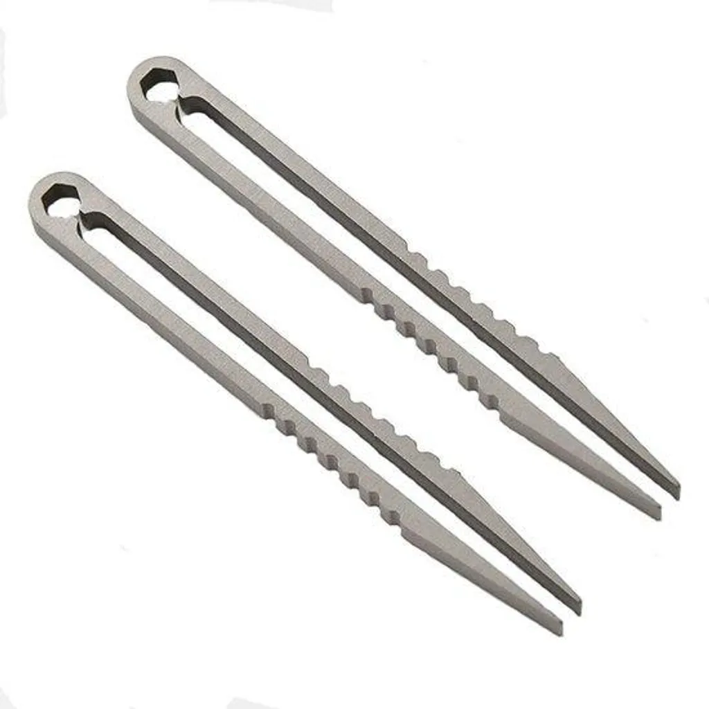 Mini pince titane contre échardes et débris pour randonnée outdoor