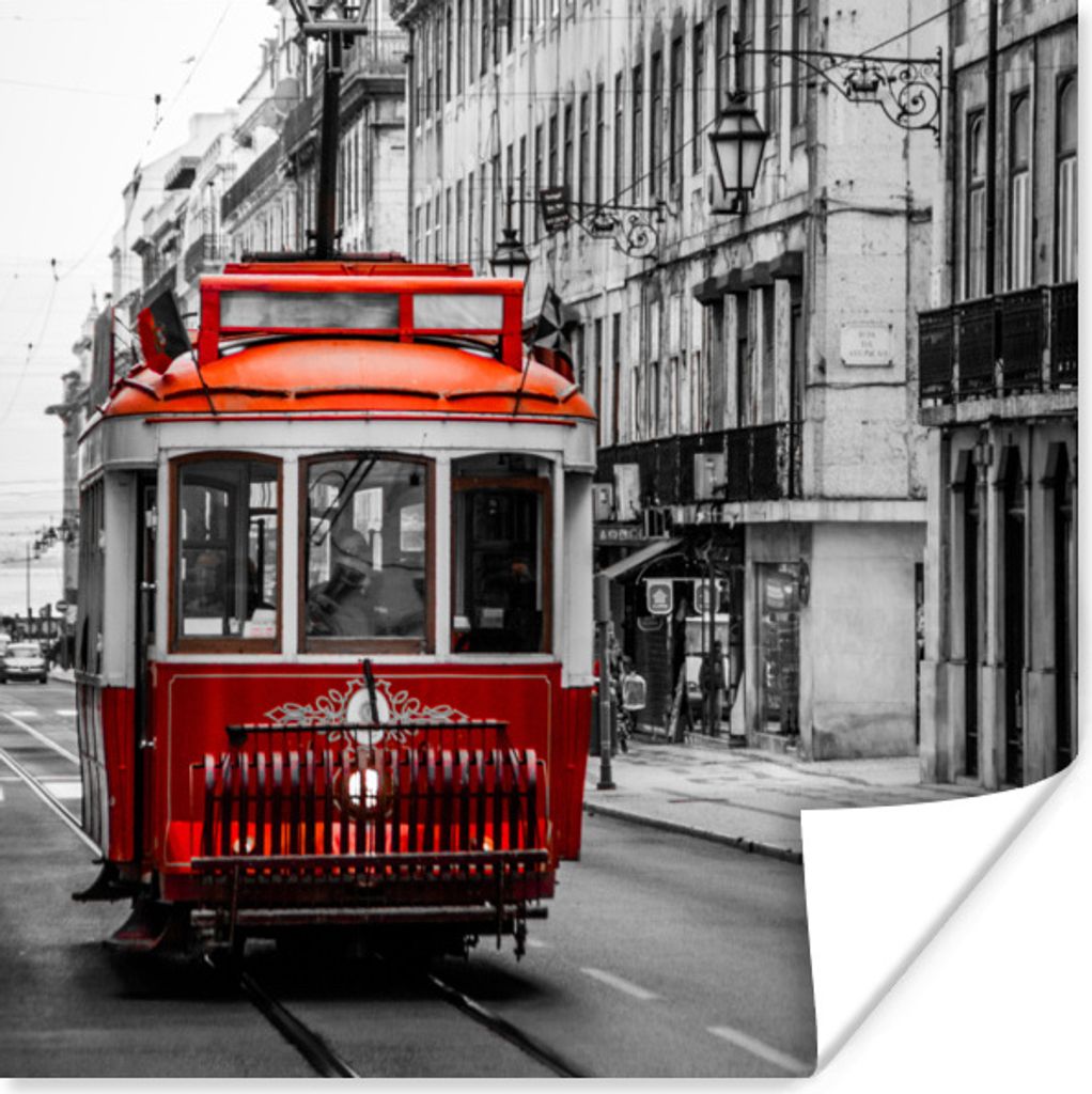 MuchoWow Poster Schwarz-Weiß-Foto eines alten roten Zuges 50x50 cm - Wohnzimmerdekoration