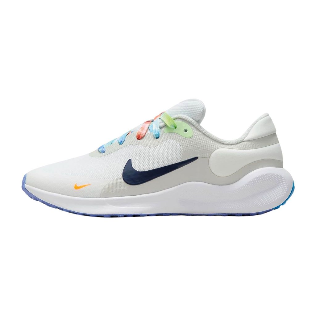 Nike Sneakers FN4991-100 in Multicolored color size 38.5