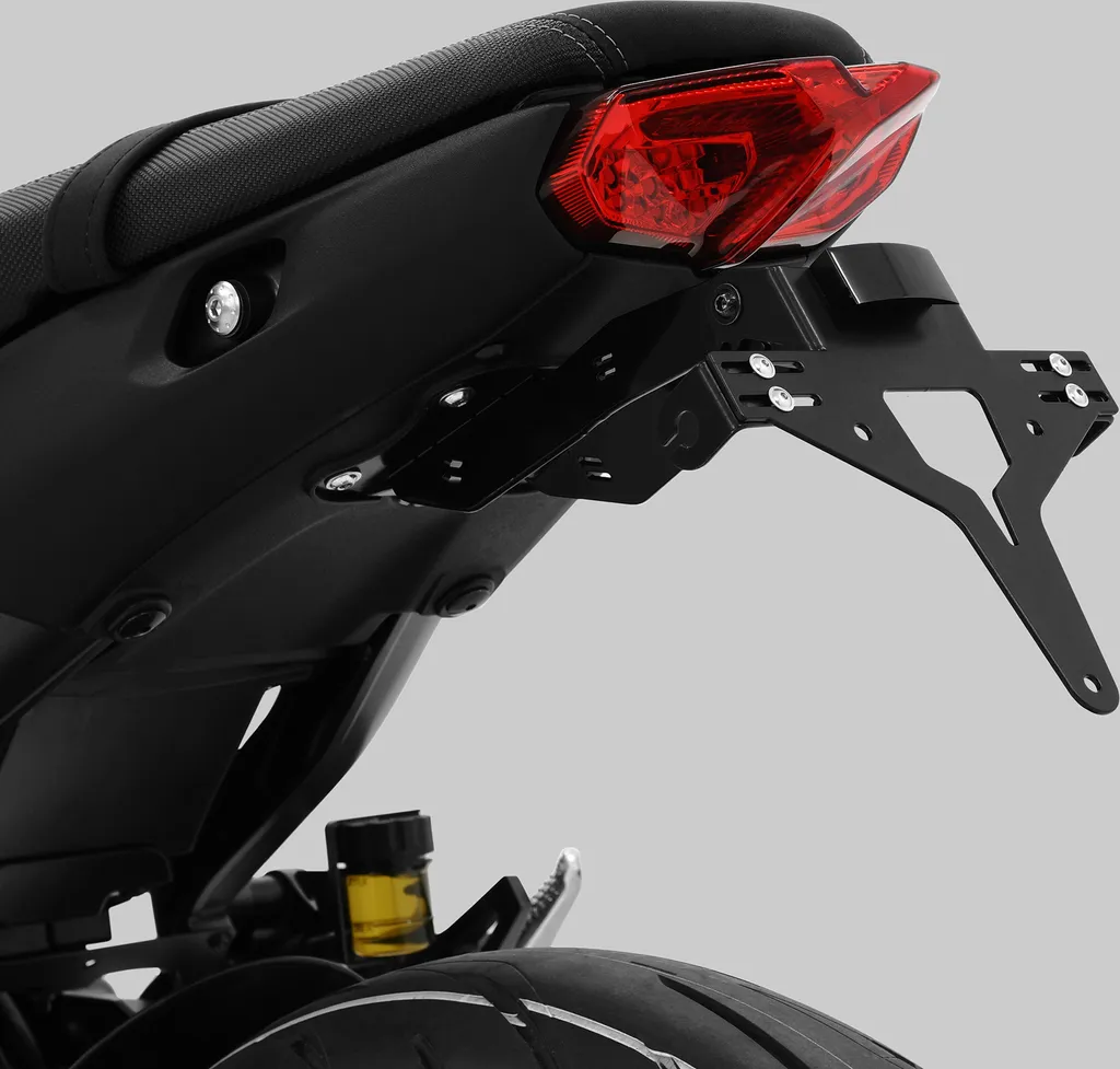 Portatarga Moto ZIEGER per Yamaha MT09 - Il Classico dei Customizzatori