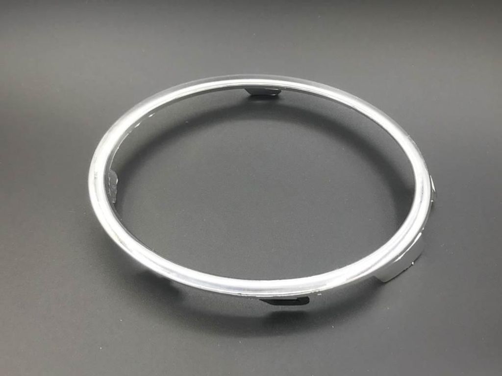 Chrom Zierring Nebelscheinwerfergitter rechts 5K0853102 passend für Golf Tiguan