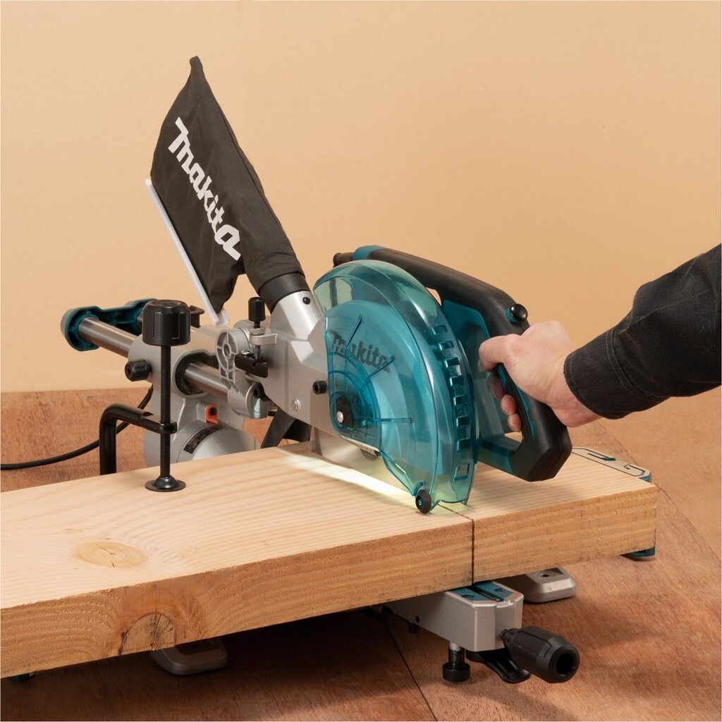 Makita LS0816F Kapp- und Gehrungssäge 216 mm 1.200 W Produktbild 9