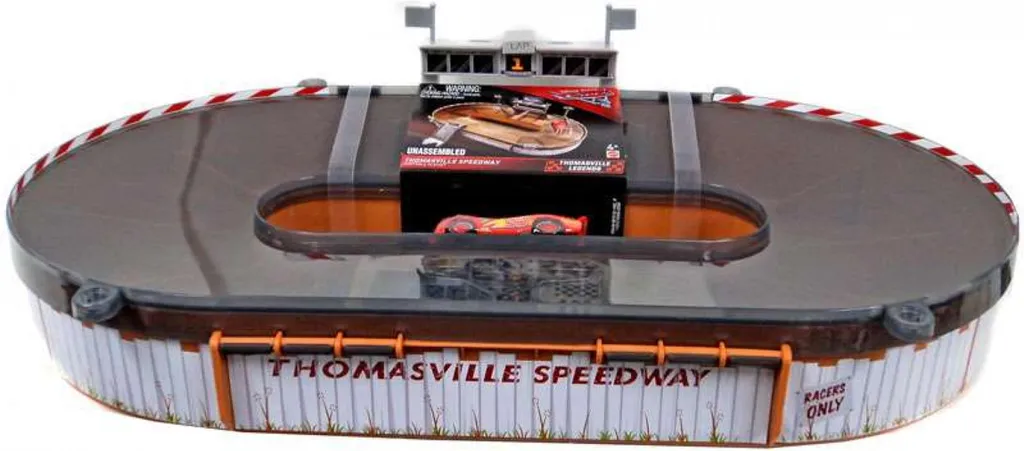 Cars 3 Thomasville Speedway Playset Disney Pixar pour Petites Voitures
