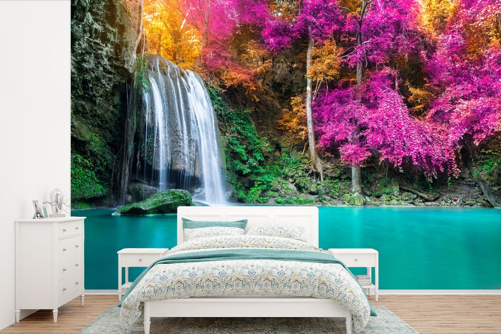 MuchoWow Fototapete für Wohnzimmer oder Schlafzimmer Wandtapete Vinyl Motivtapete Wasserfall - Bäume - Rosa - Braun - Natur - 450x300 cm - Gemu...