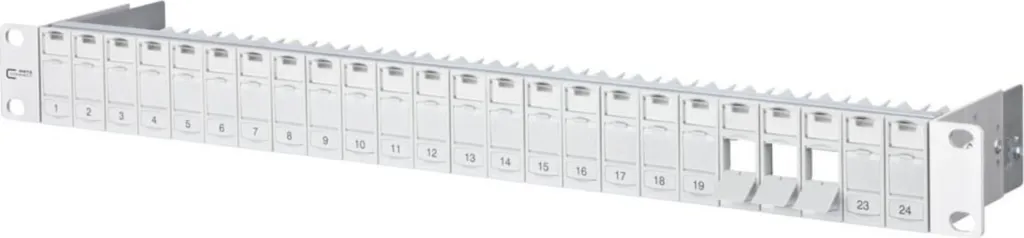 Optimisez votre Rack avec le Panneau Réseau 24 Ports METZ CONNECT 1U