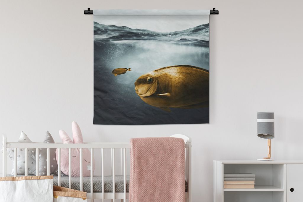 MuchoWow Wandteppich Wandbehang Meer - Fisch - Gold 90x90 cm Tapisserie Dekoration Wandtuch - Wandaufhänger