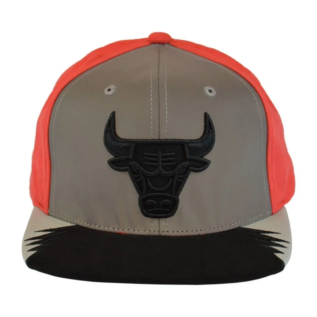 Casquette Réglable Mitchell & Ness HHSS1102 : Fini les Problèmes de Taille