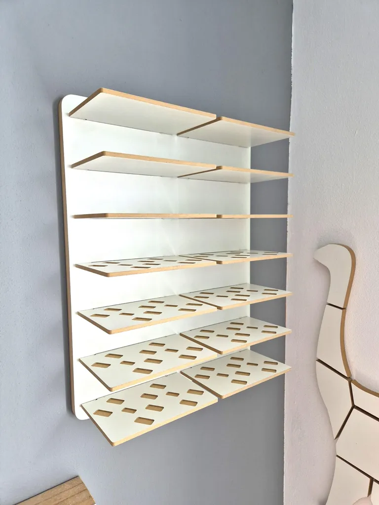 Vitrine ouverte pour modèles 1:43 : fini les reflets et la poussière